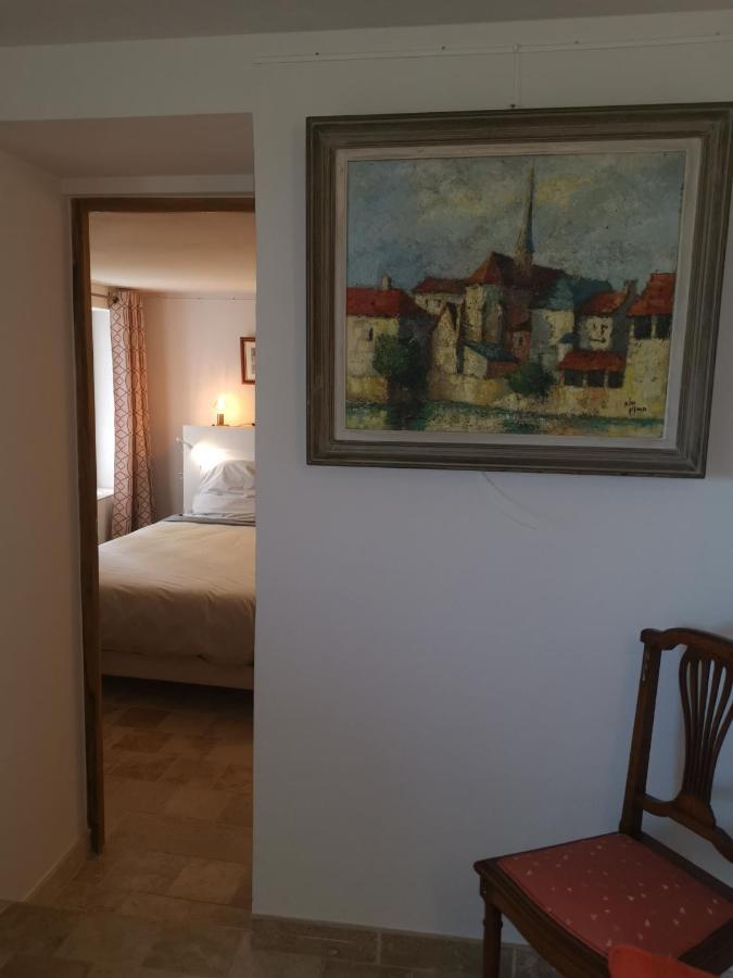 Bed and Breakfast Le Nid Des Arts Tourrettes Exterior foto